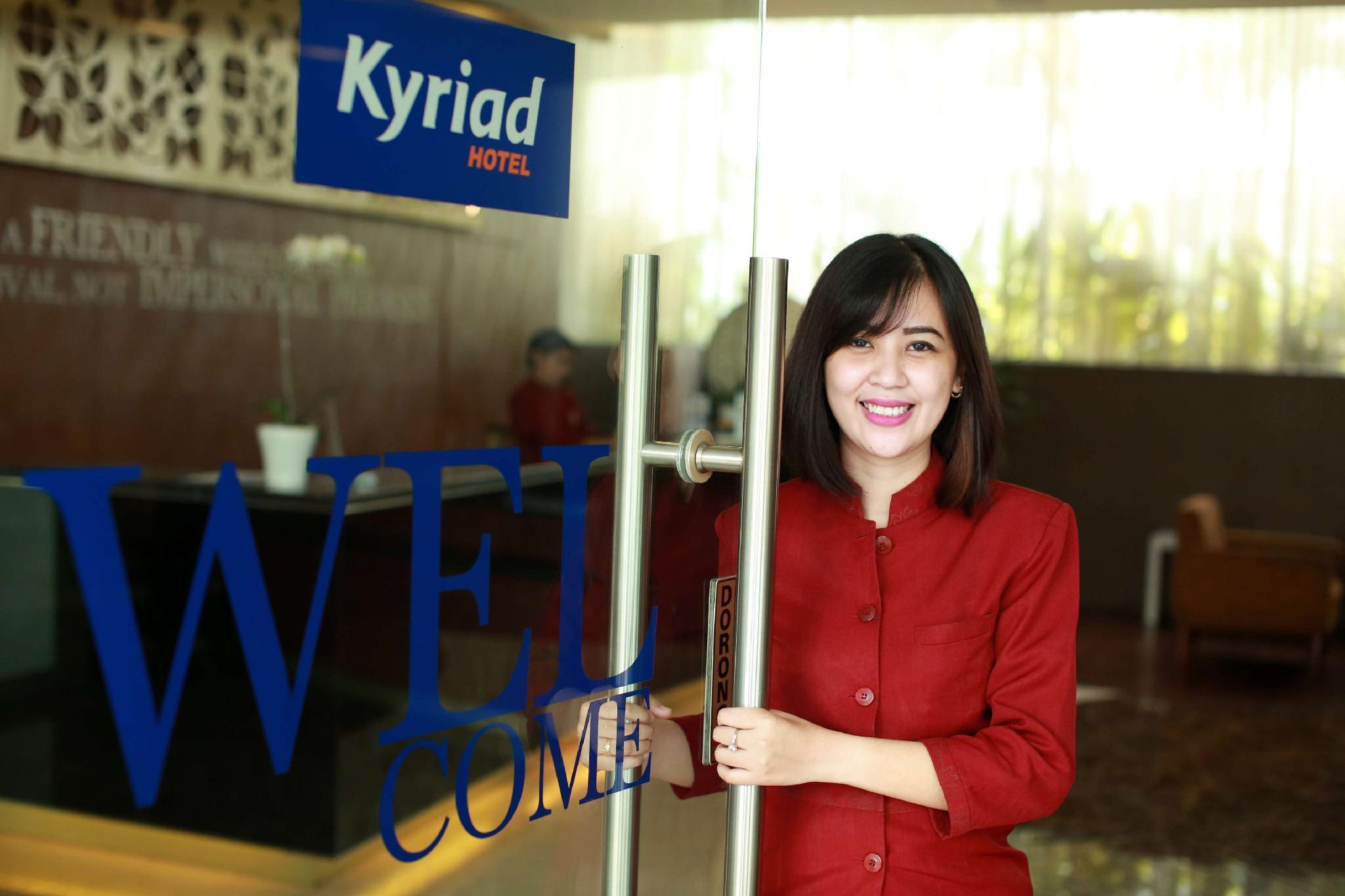 Kyriad Hotel Airport Jakarta Tangerang Exterior foto
